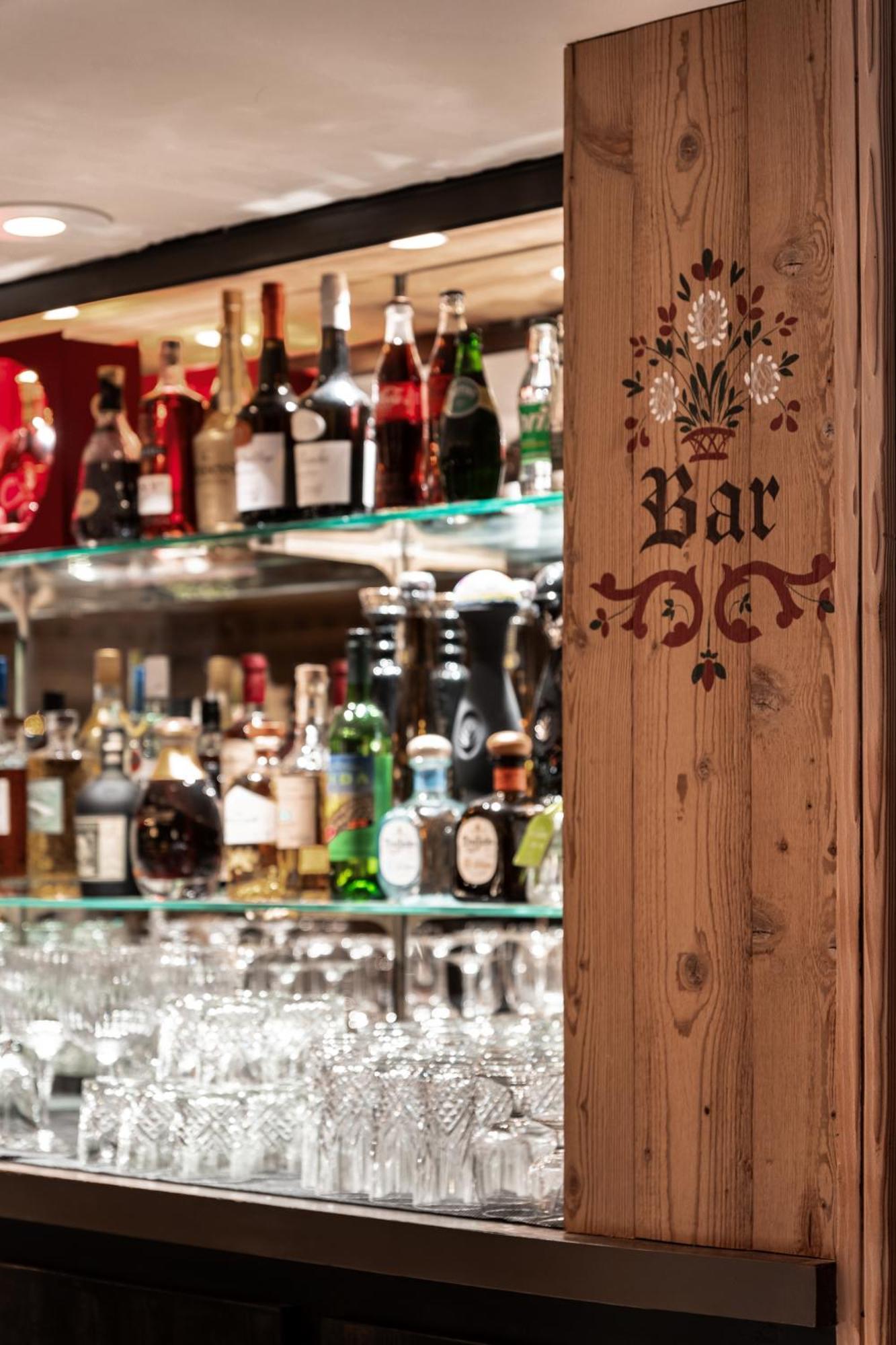 Alpes Hotel Du Pralong Κουρσεβέλ Εξωτερικό φωτογραφία